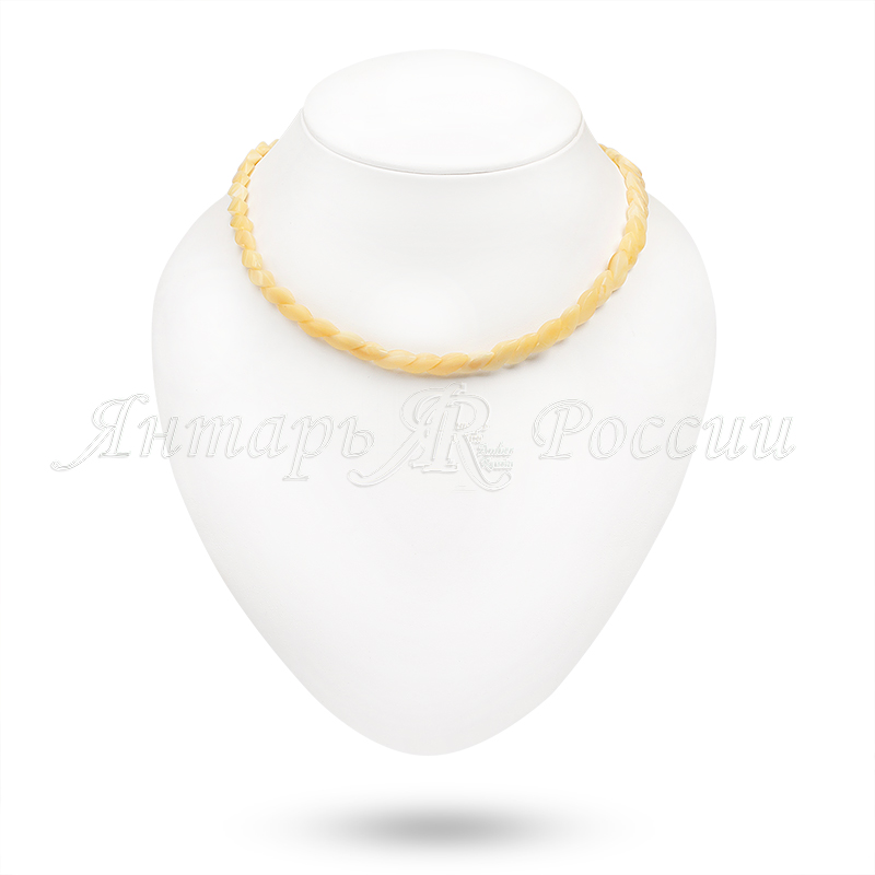 Бусы, янтарь